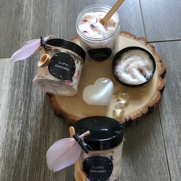 *Neroli Bath Magic* - Picture 2 of 6